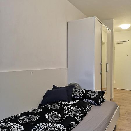 Beautiful Flat, Near Westpark & Hostpital, Easy Parking Appartement Ingolstadt Buitenkant foto